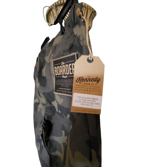 Kenndey Denim Men's Relaxed Camo The Boarder Pants Men's Size XL - Picture 4 of 11